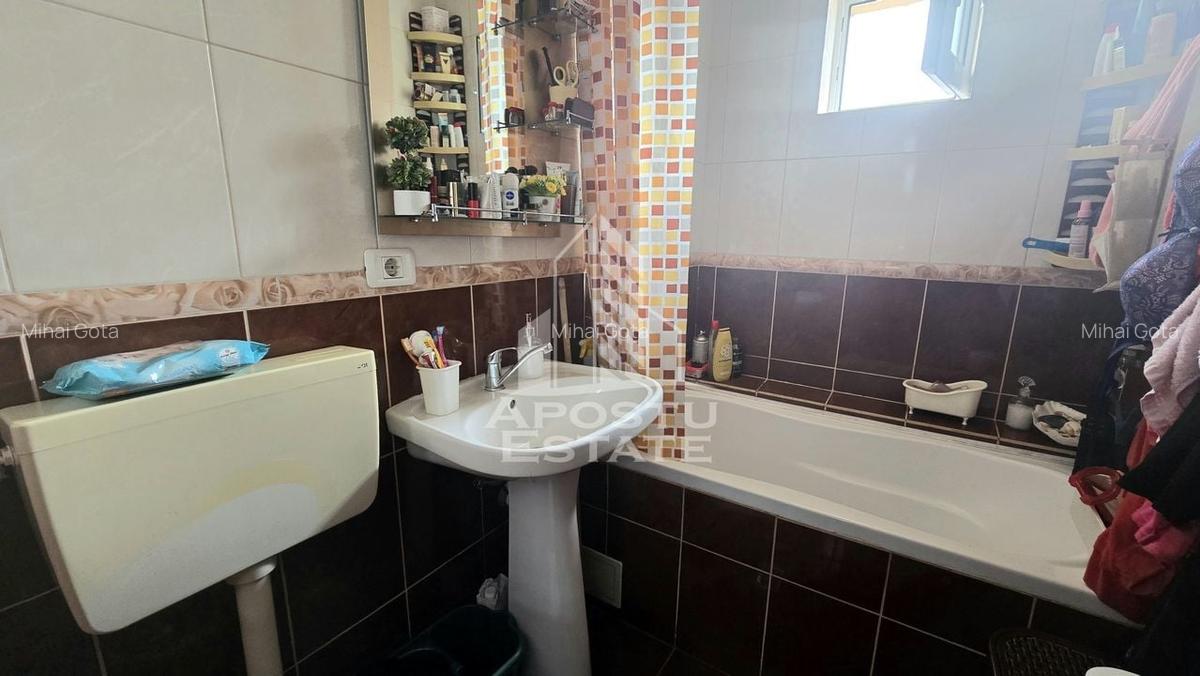Apartament 2 camere, centrala proprie, zona Torontalului - 4