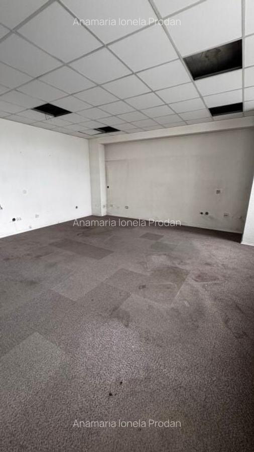 Spatiu comercial/Clinica/Cladire de birouri - Brasov - 18