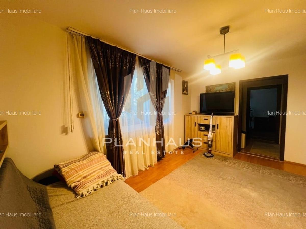 Apartament 2 camere cu balcon ,etaj 3 -cartier Săsar ,zona Pizza Albina - 2