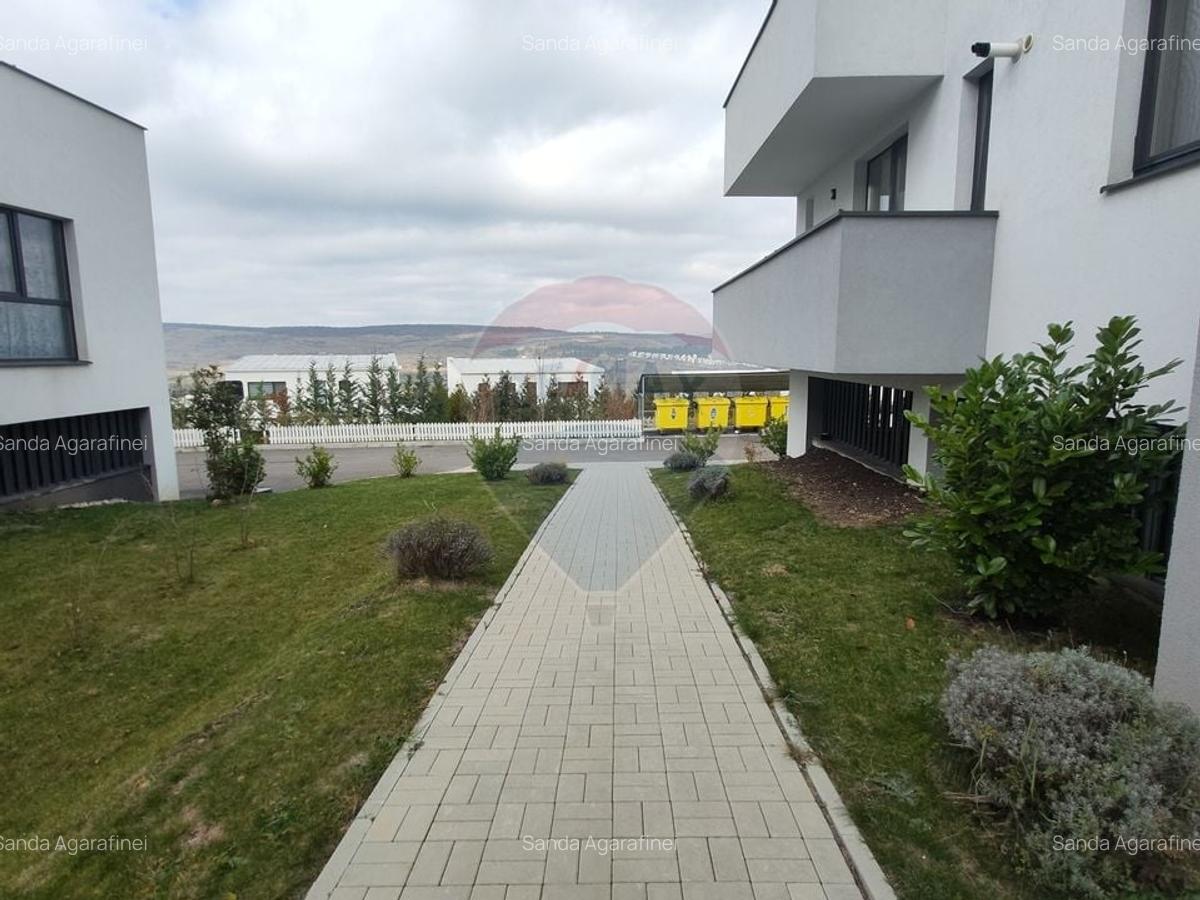 Apartament 3 camere, prima inchiriere - Zona Vivo / Urbano Panoramic - 10