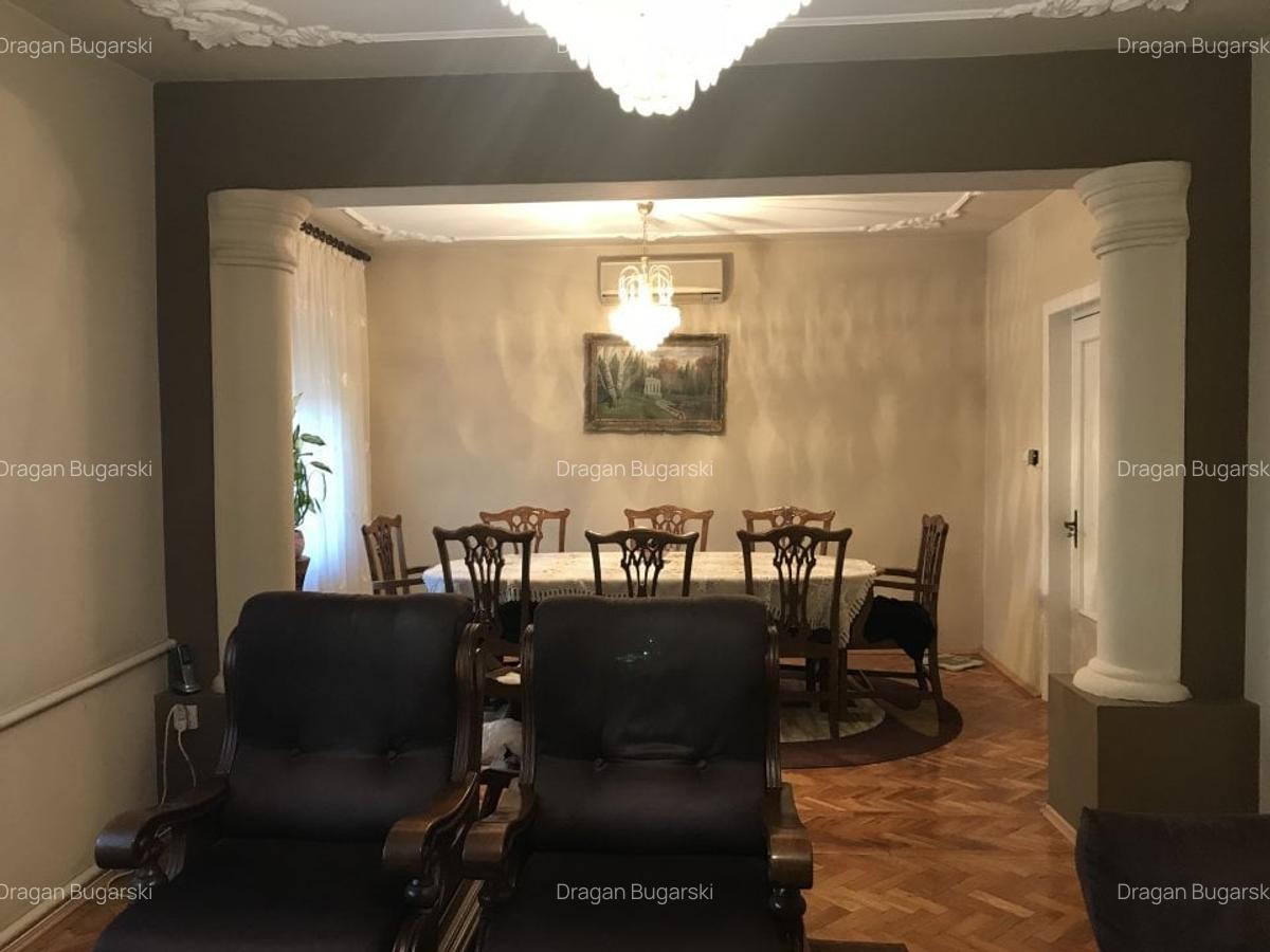 Casă cu 7 camere în Girocului - 2