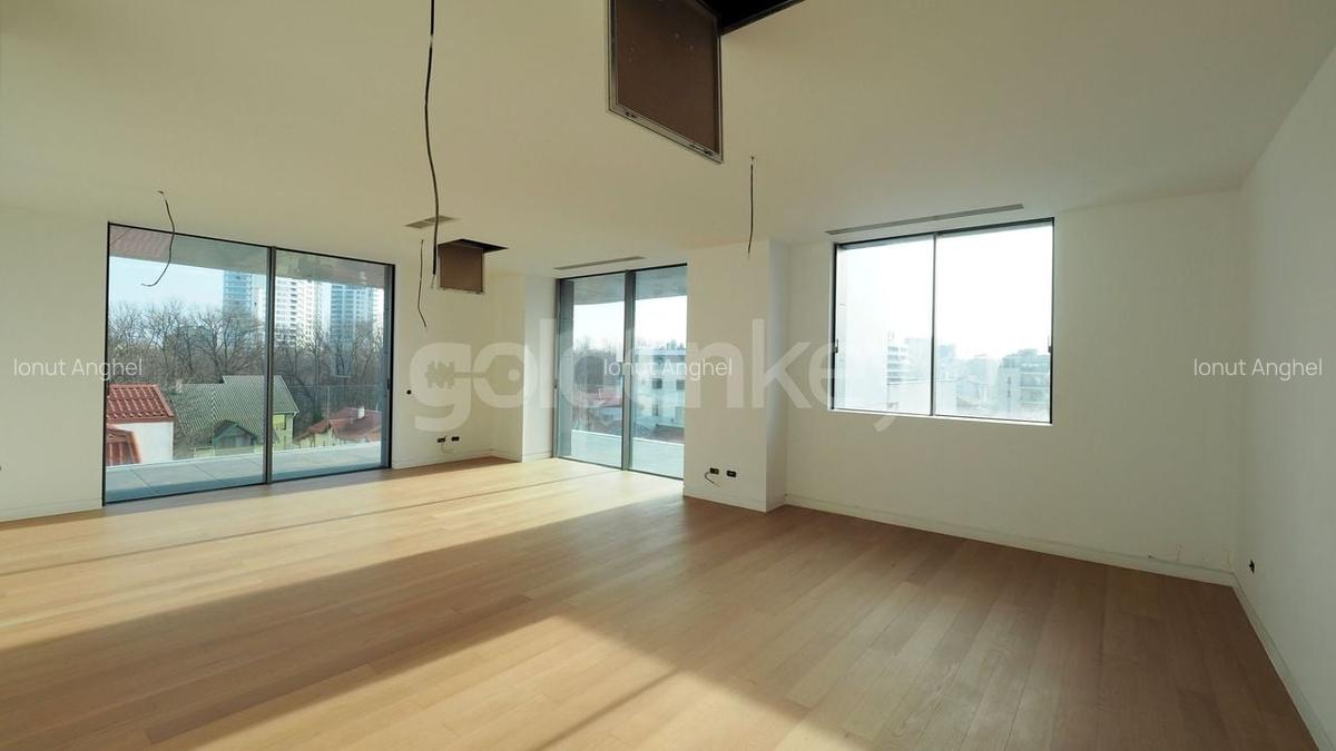 Parc Verdi | 4 camere | vedere spre Lac Floreasca | 216sqm - 4