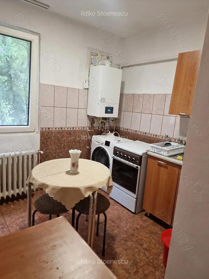 Proprietar, inchiriez apartament cu o camera - 1
