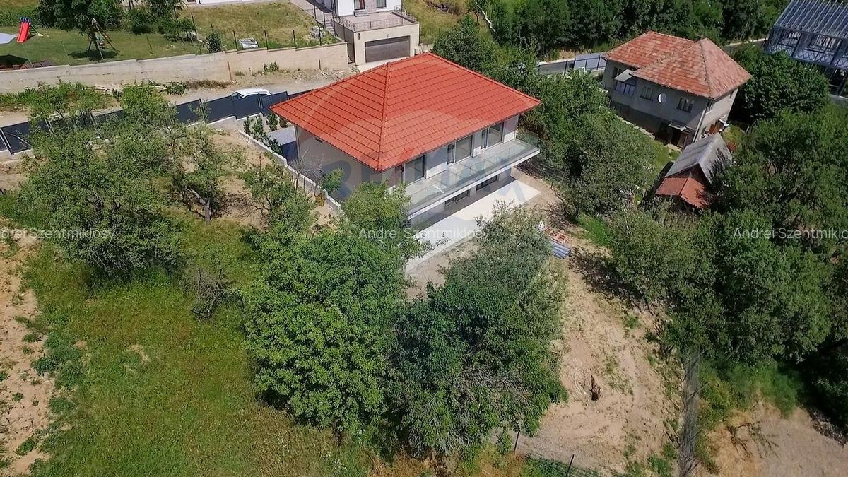Casa individuala, 5 camere, 60mp terase, gradina, 750mp, comision 0 - 15