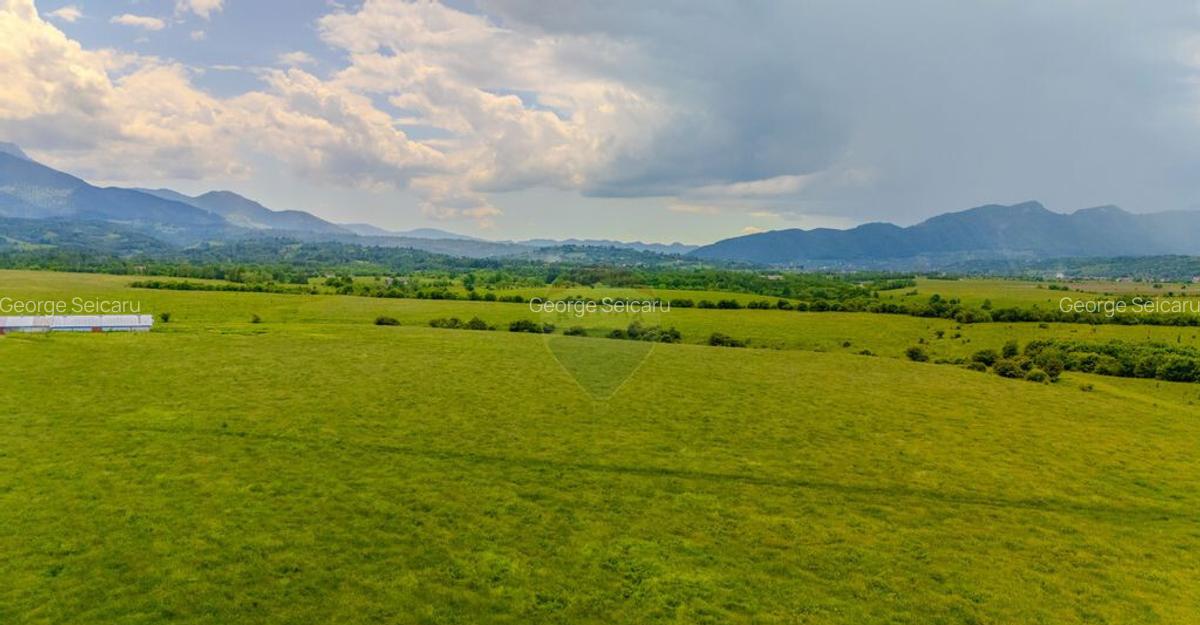 Teren 10,800mp Rasnov / Drumul DN73 - 16