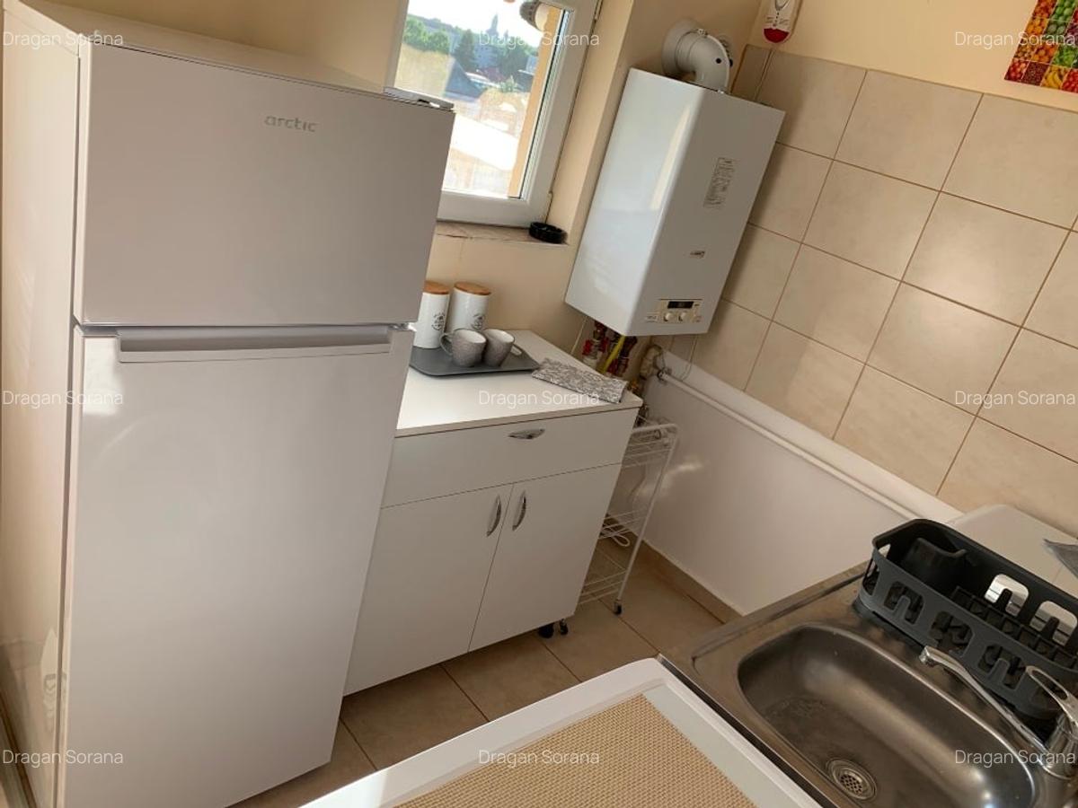 Vand apartament de 2 camere in zona Complexului Studentesc - 6