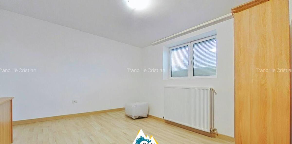 Casa spa?ioasa cu 3 camere, teren generos ?i anexe Curtici, Arad - 18