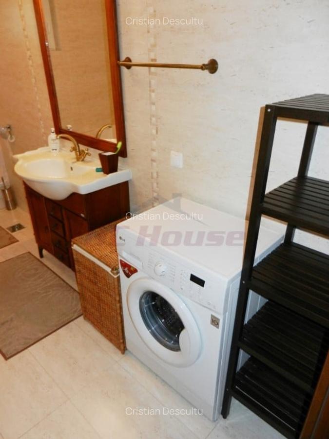Apartament 3 camere de inchiriat ~ Etaj 3/6 ~ Bloc 2011 - 13
