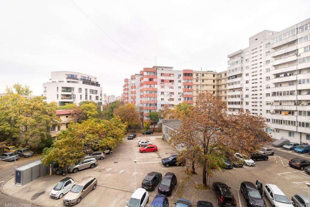 Apartament de vanzare 2 camere Drumul Sarii, 13 Septembrie - 9
