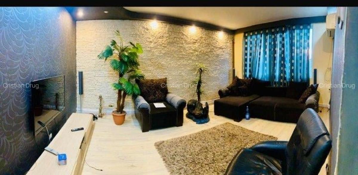 Apartament 4 camere 1 Decembrie 1918 - 2
