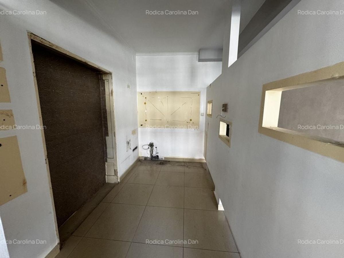 Spațiu pretabil cabinet, birouri, salon - Strada Călărașilor, 92 mp - 4