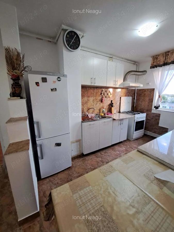 Apartament de inchiriat Ciresica Mega Image - 2