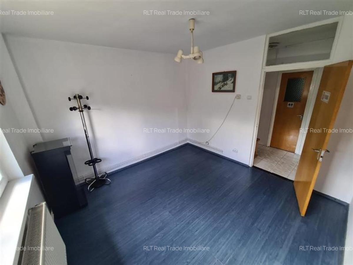 Spatiu 2 camere Centrul Civic- Toamnei - 6