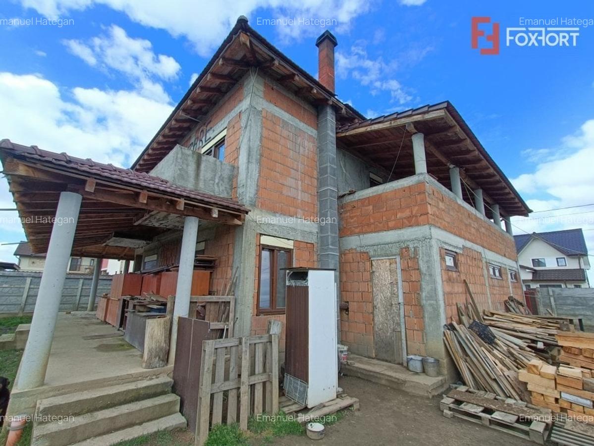 Casa la rosu 6 camere, Chisoda - ID V4970 - 4