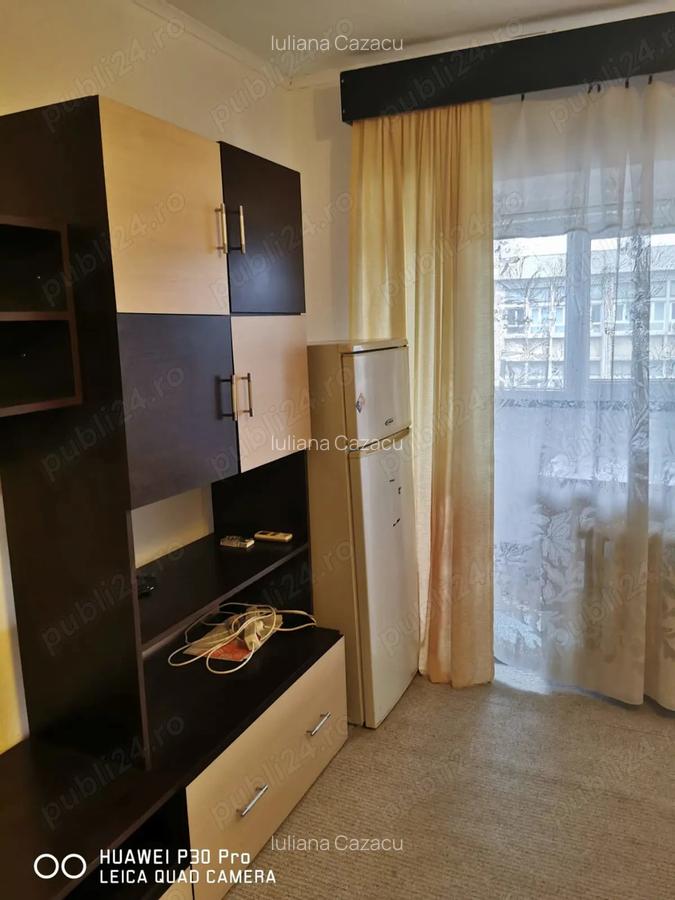 Inchiriez apt 1 cam la Gara MC Donald's - 1