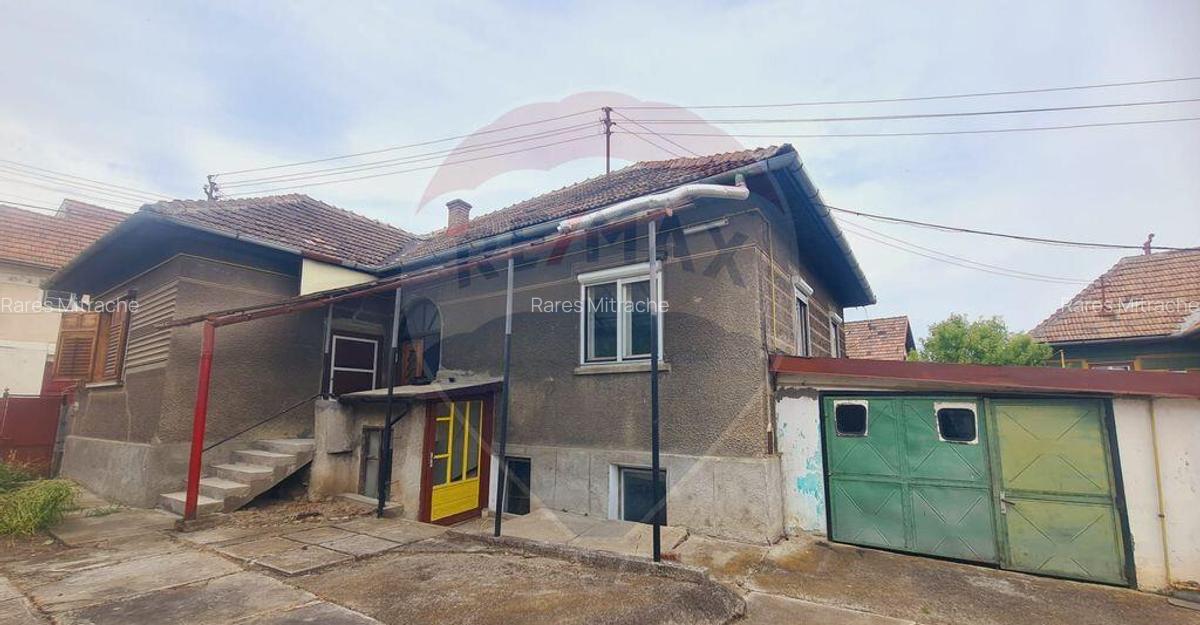 Casa pe un nivel in Medias, teren 533 mp, curte dreapta - 11