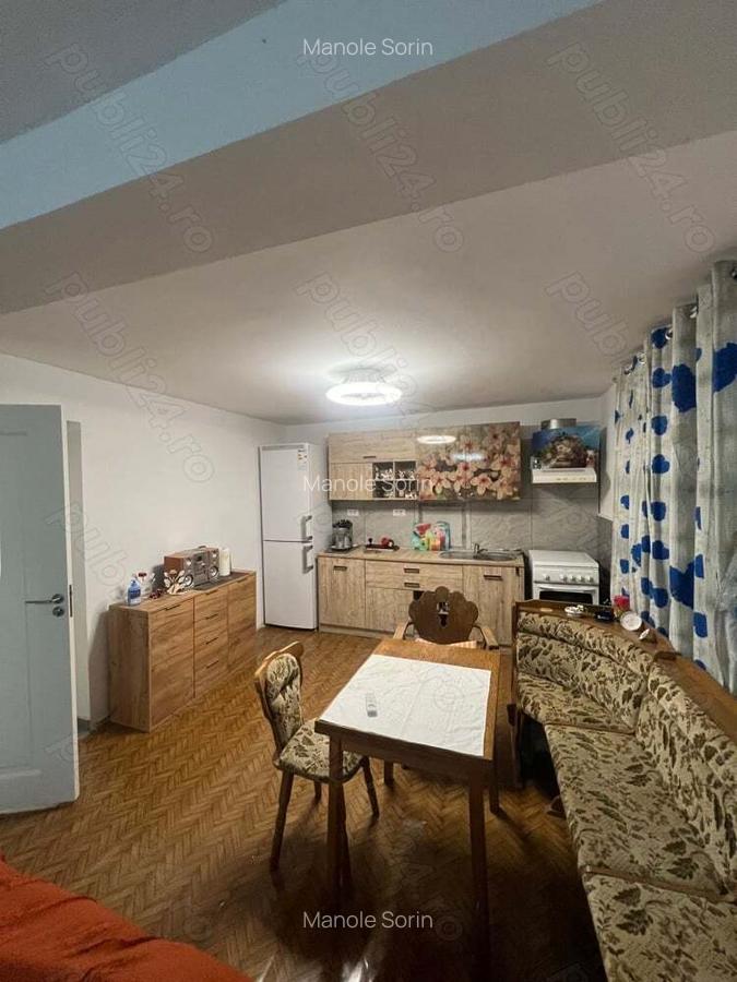 Casa 5 camere de vanzare,Gugesti,Vrancea - 9
