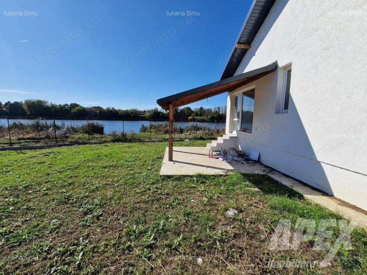 Vanzare casa parter cu 4 camere Vedere la lac Buftea, Strada Fulger - 2