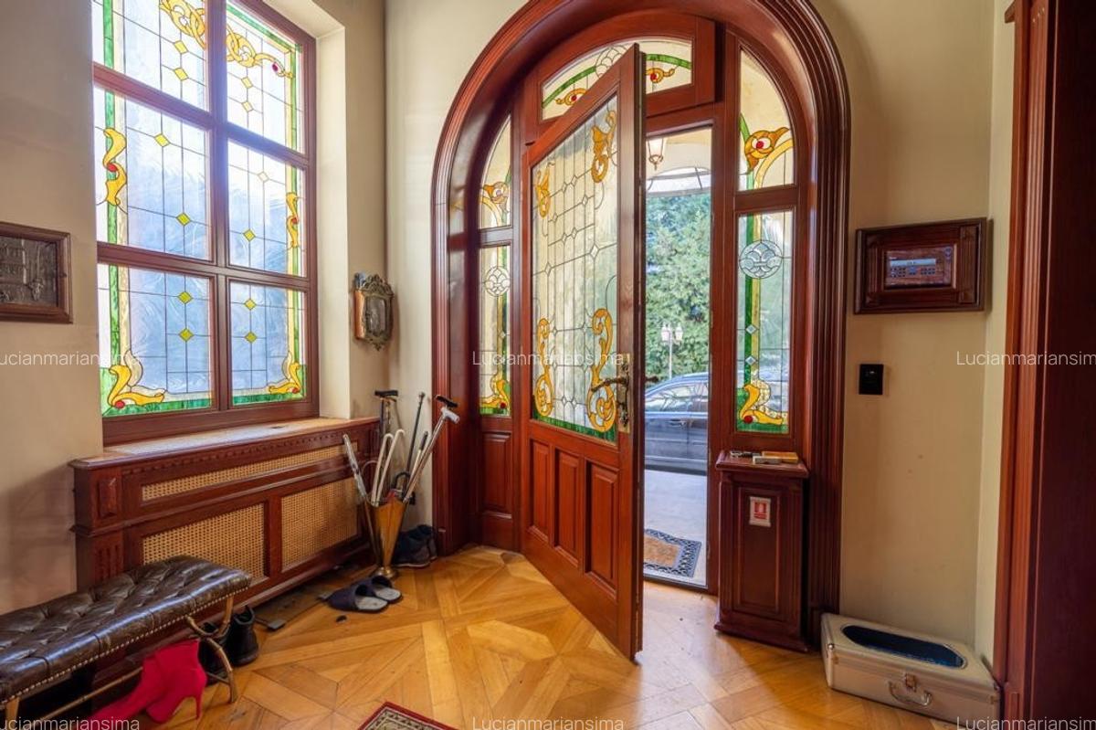 De Vanzare! Vila Exclusivista in zona Unirii - 10