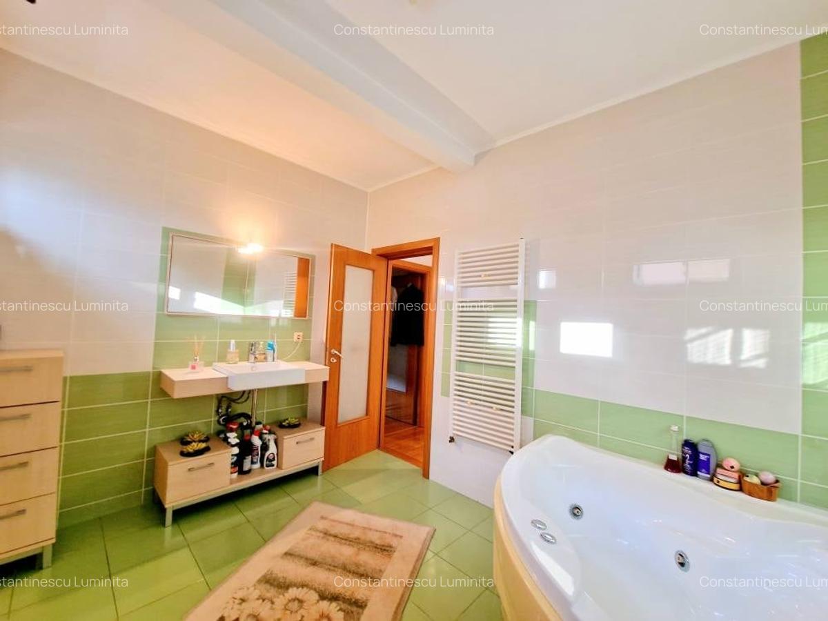 Apartament cu 4 camere 135mp de vanzare - 13