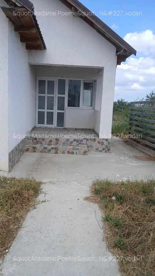 Casa in Navodari cu teren, 380 mp - 2