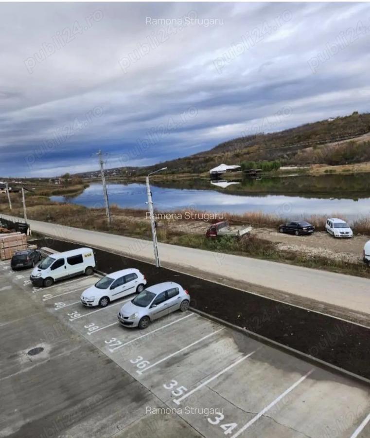 Vanzare apartament cu vedere spre lac - 5