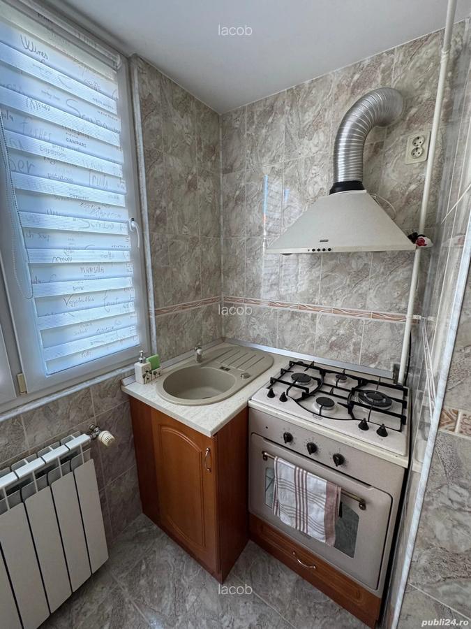 Apartament 3 camere, 93 mp, decomandat, etaj 2,zona Alfa - 7
