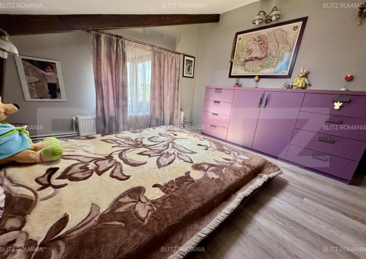 Casa de inchiriat, cu 4 dormitoare cu piscina, gratar, ia - 14