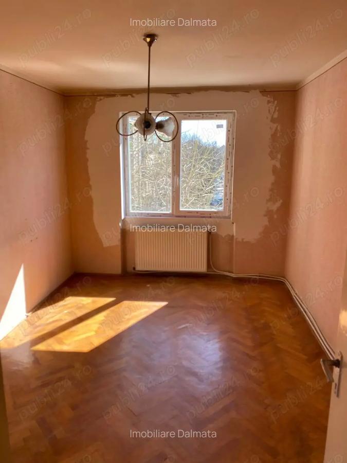 Apartament de vanzare 2 camere , Str Paulesti , et 3 , 62.000 euro neg. - 5