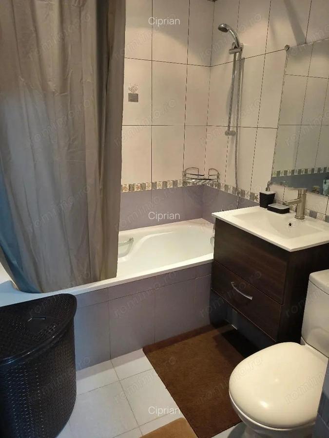 Garsoniera in zona Universitate aproape de facultate - 4