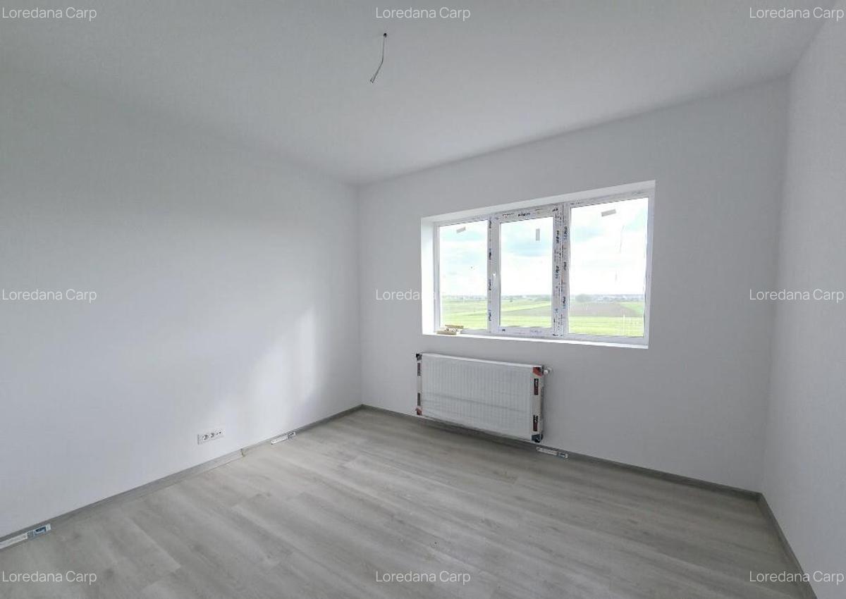 Vila individuala - 4 camere - 3 bai - bucatarie inchisa - 15