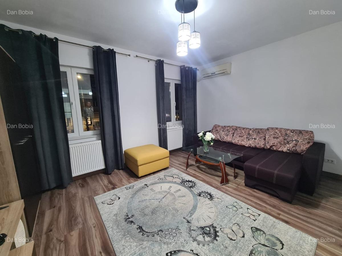 Garsoniera luminoasa 1 min M Gara De Nord DB1427 - 1