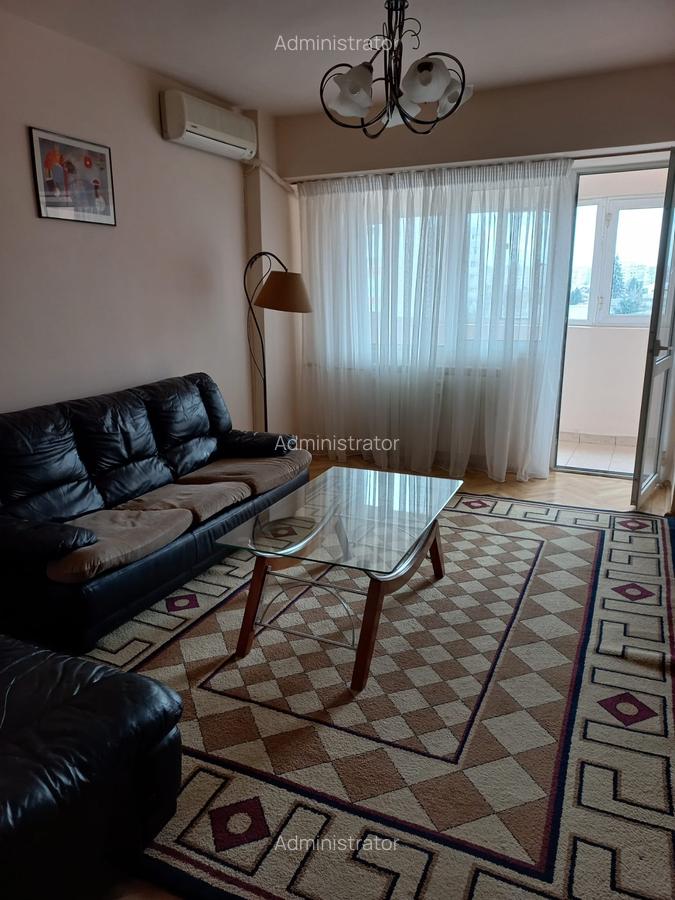 Apartament cu 3 camere decomandat, mobilat în 1 Mai - 7