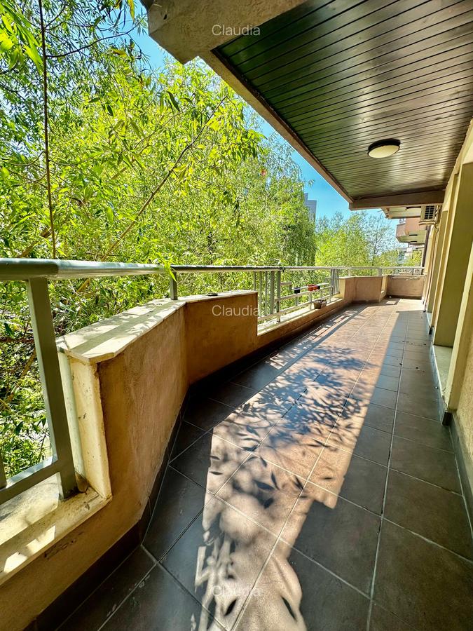 Apartament cu 3 camere decomandat în Herăstrău - 9