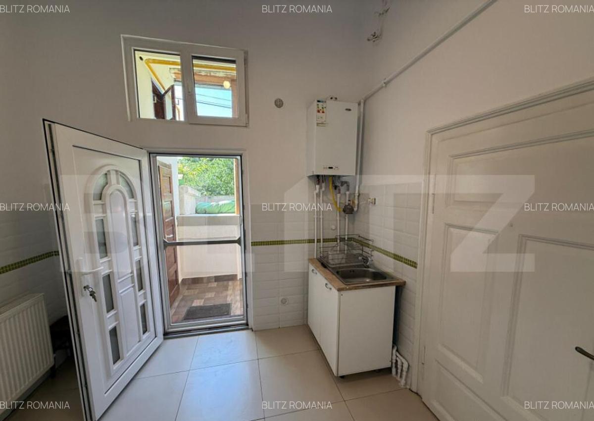 Apartament de vanzare, cu 2 camere, 54 mp, zona semicentral - 4