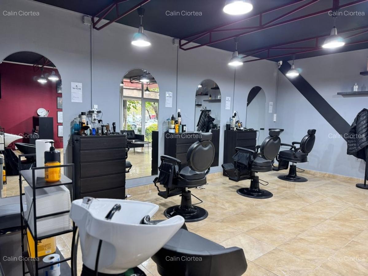 INCHIRIERE Barber Shop  - Spatiu comercial amenajat Mall Plaza, Sector 6 - 4