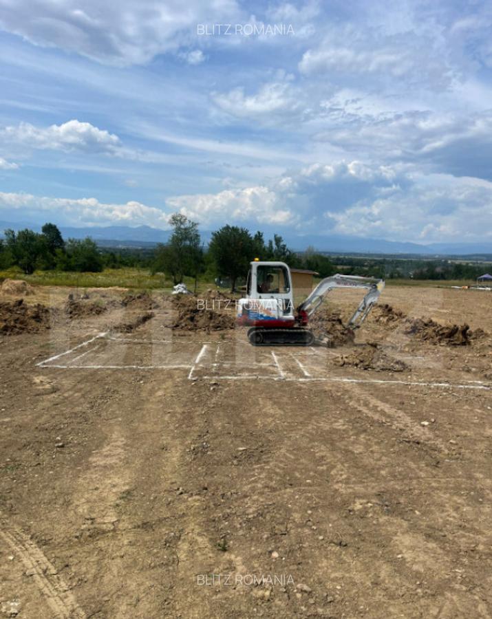 Teren intravilan, 1591 mp, zona Danesti - 2