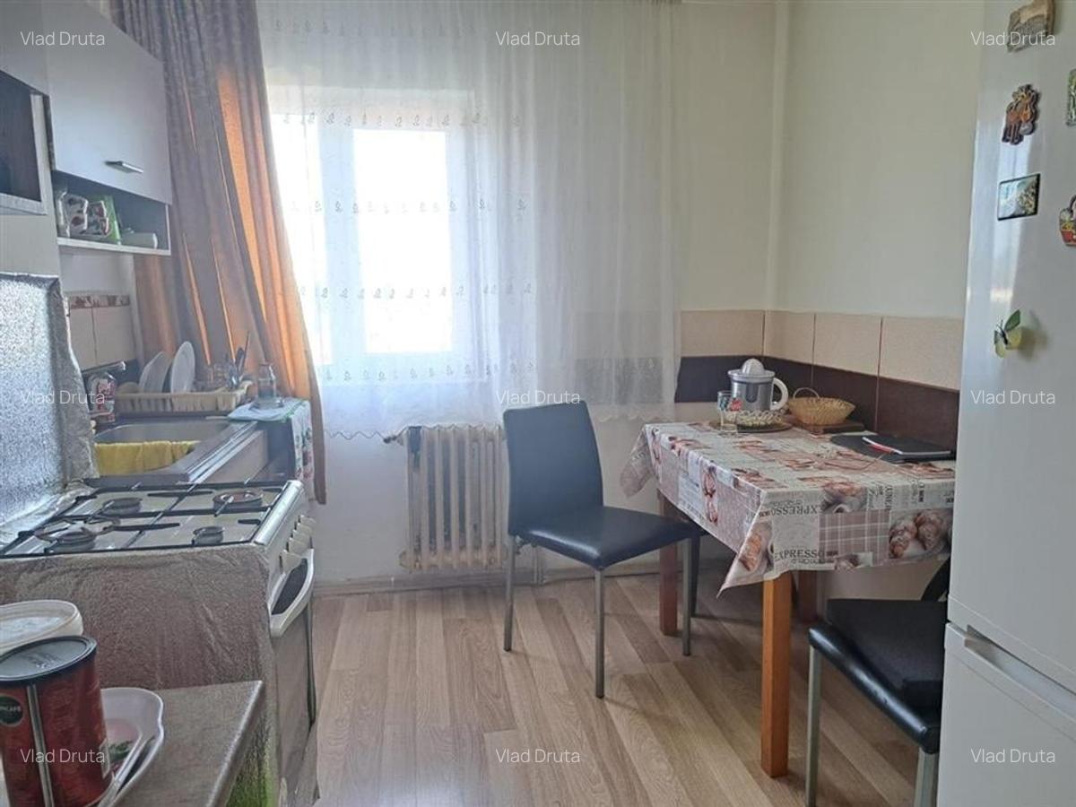 Apartament cu 2 camere în Nufărul - 5