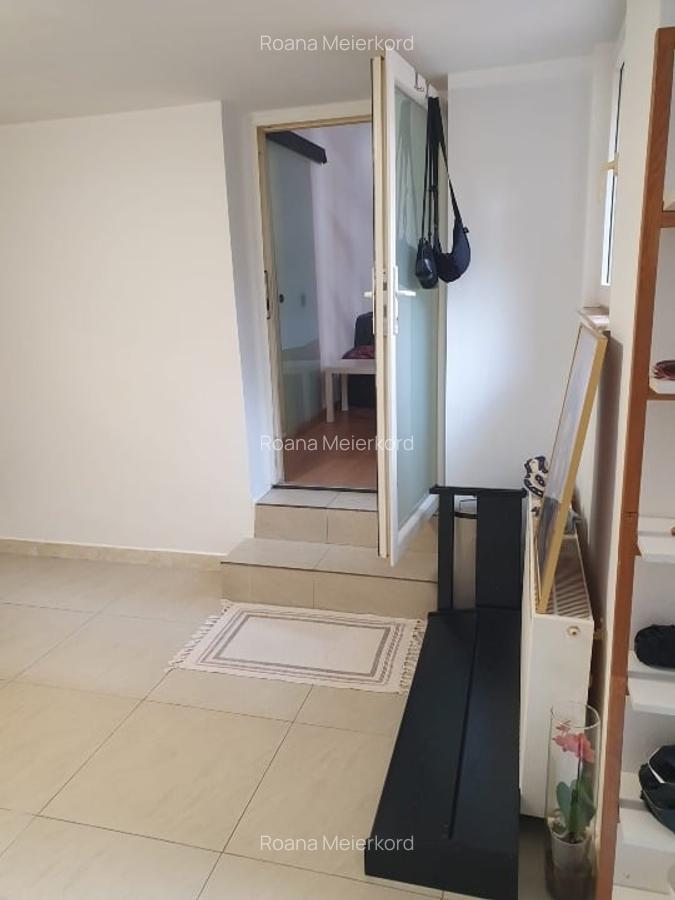 Looking for roommate - Str. Ploiesti - 5