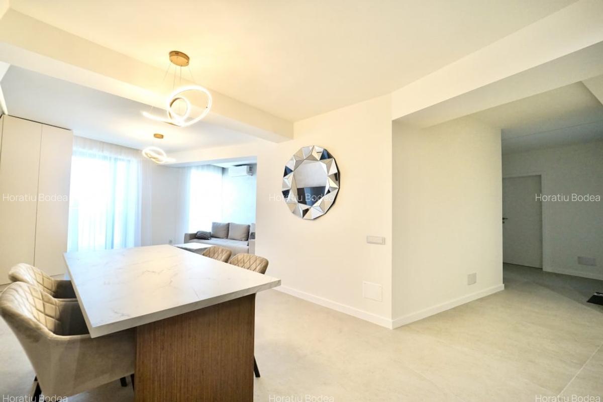Apartament cu 3 camere semidecomandat în Zorilor - 3
