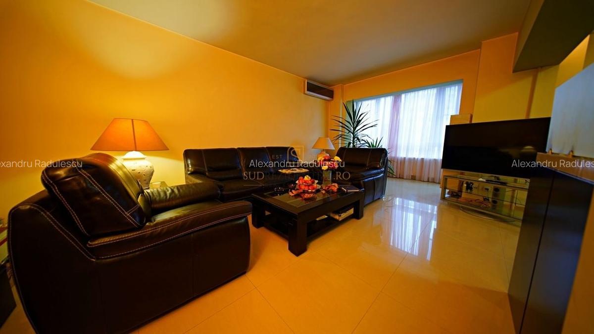 Apartament 3 camere, 78 mp, Bd. Obregia, etaj intermediar, Comision 0% - 1