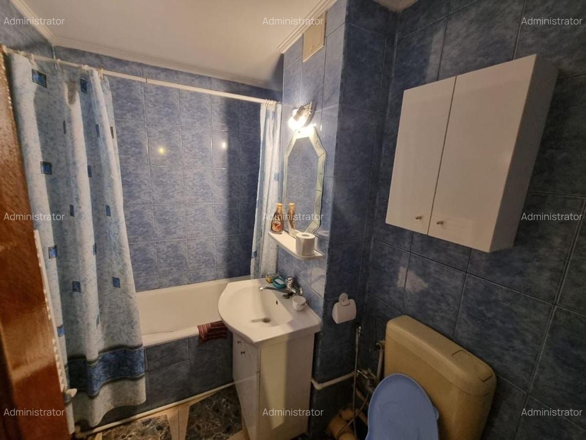 Complex Dacia-apartament 2 camere decomandat cu gaze - 6