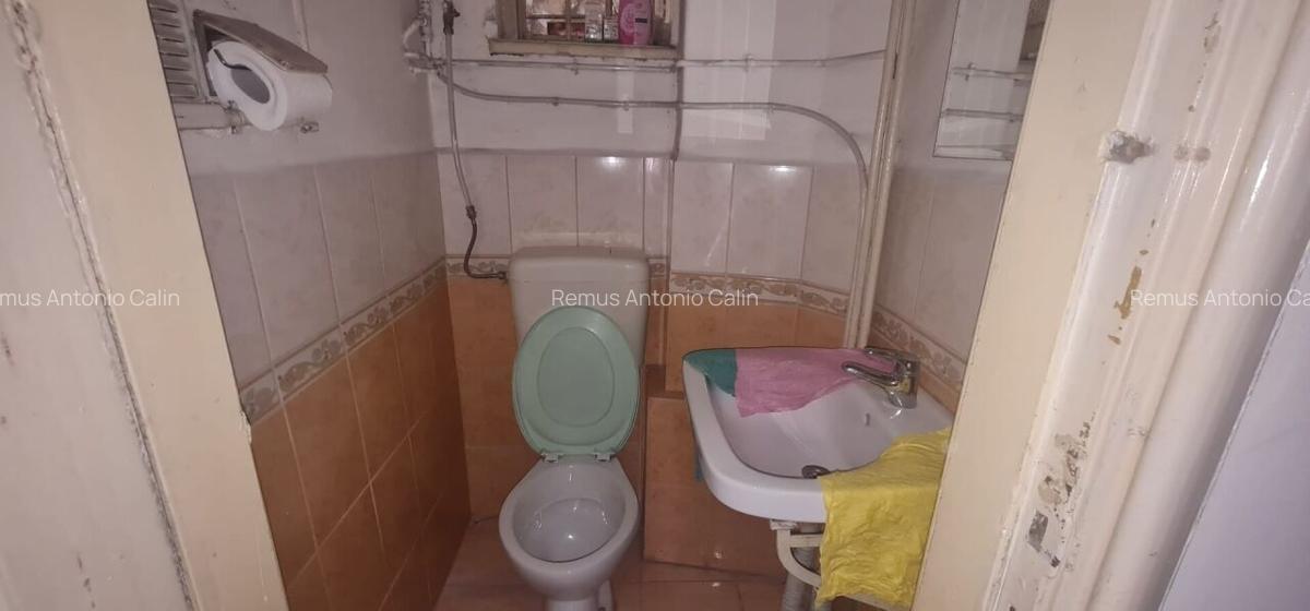 Cartierul Armenesc Ultracentral Apartament 4 camere - 11