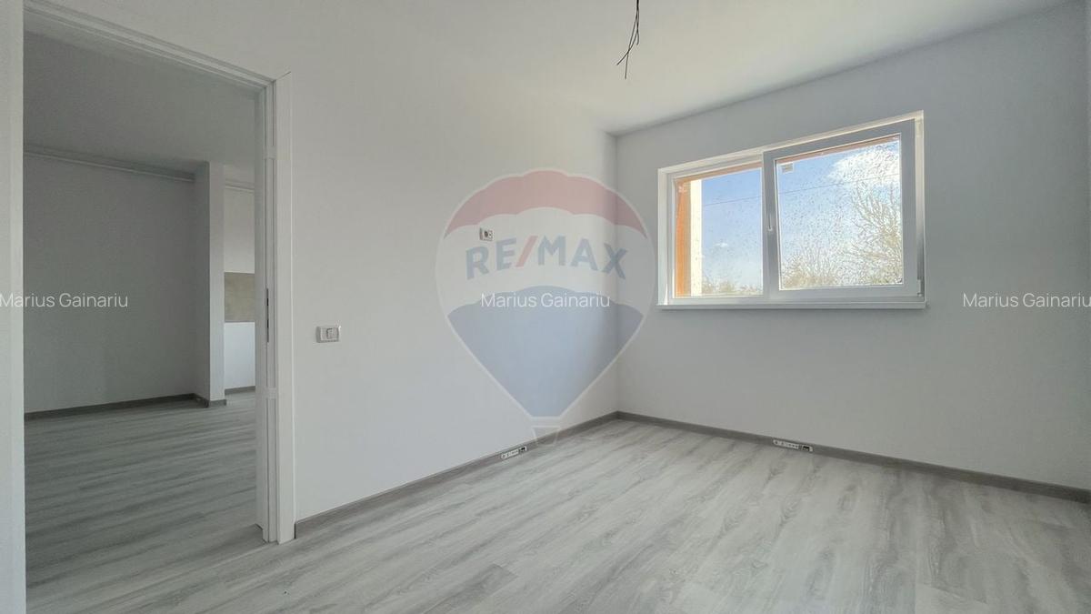 Apartament cu 2 camere semidecomandat în 13 Decembrie - 7