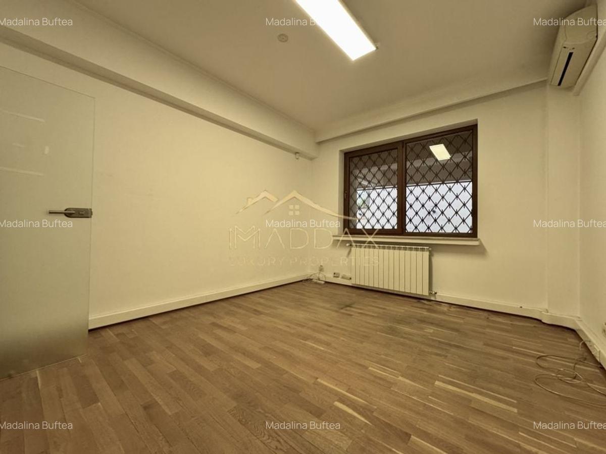 Vila cu 13 camere *460mpu* + garaj // Dorobanți - 37