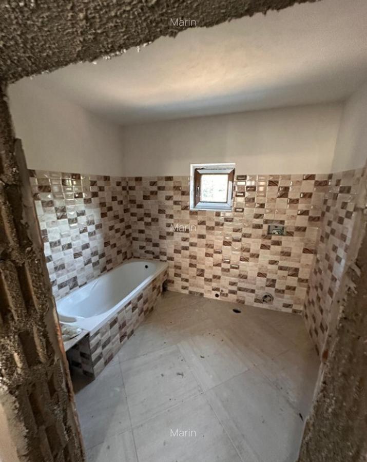 OFERTA Vila plus teren Tetoiu - 7