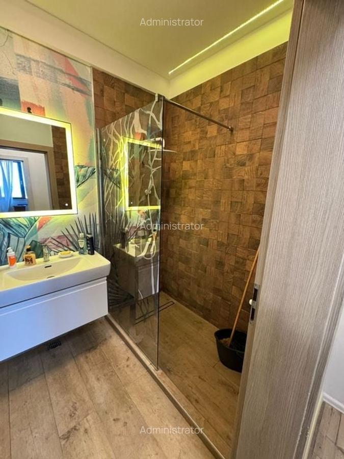 Apartament 3 camere Faleza Nord decomandat - 11