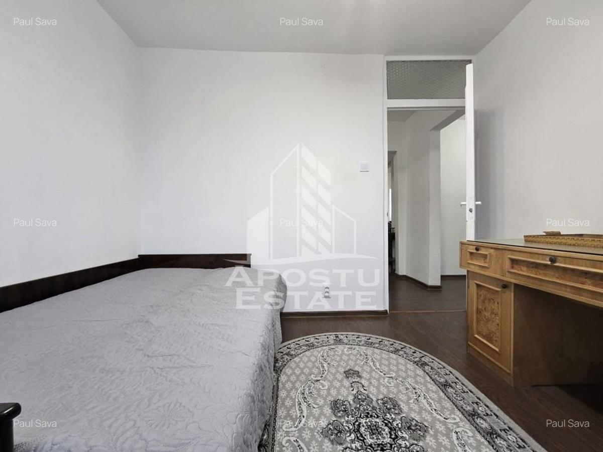 Apartament 4 camere , centrala proprie, Etaj Intermediar , Lipovei - 3