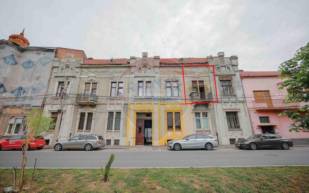 Apartament Ultracentral cu 3 camere ideal pentru investi?ie - 1