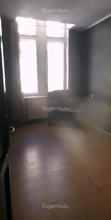 2 camere , etaj 1 in vila, zona MITROPOLIE - 2